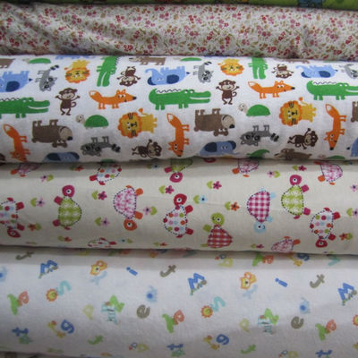 Qualität  Tear-Resistant Soft Cotton Fabric 100%Cotton Flannel Fabric For Baby Bedding Sets / Blanket / Home Textile usine